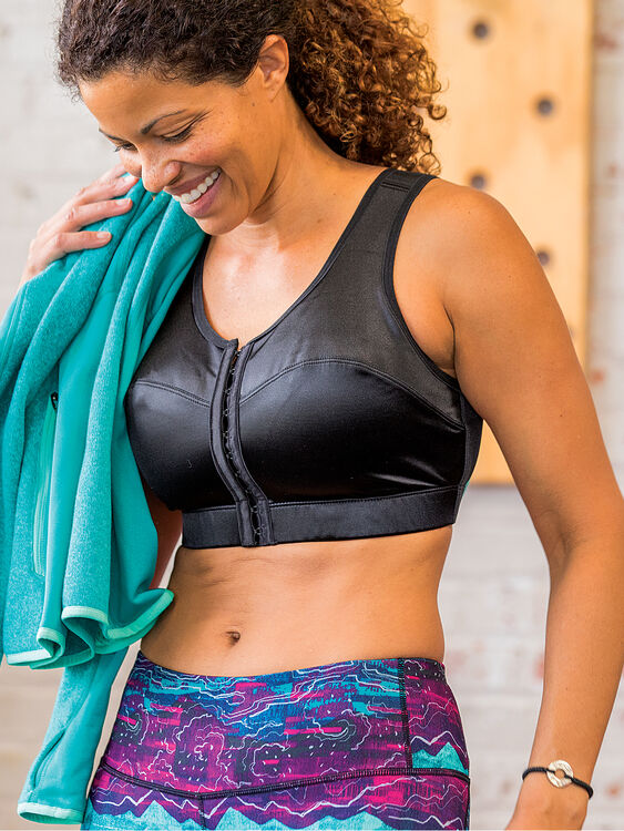 The Advantages of a Front Hook Sport Bra: Easy On, Easy Off